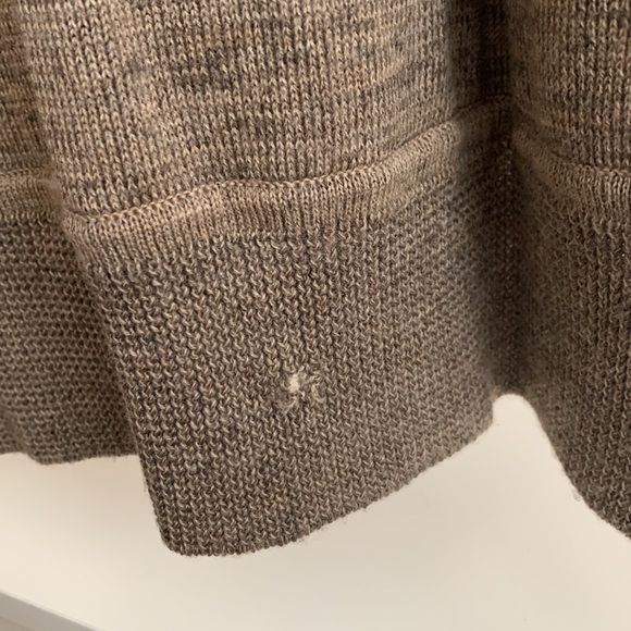 Comfortable sweater dress. Perfect with fall boots! - Picture 5 of 7